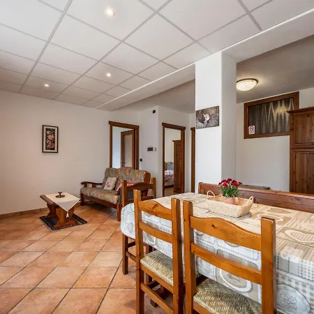 Apartment Renard By Interhome
